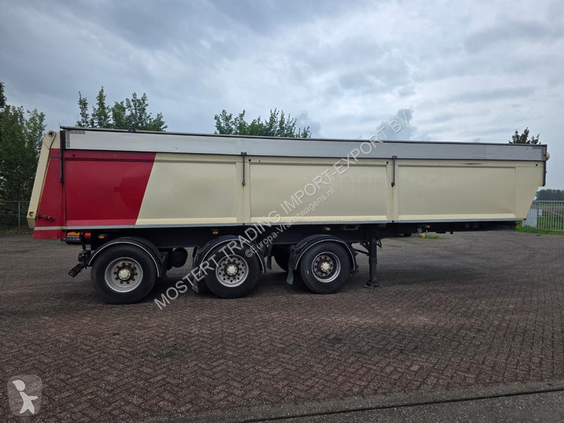 AJK OP 17-30/22 5 3-axle tipper - Mercedes...