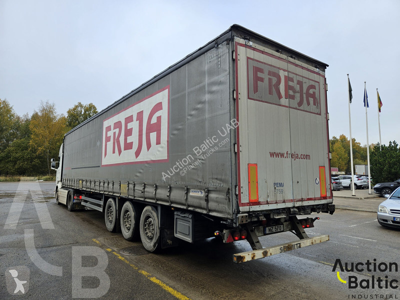 Schmitz Cargobull  semi-trailer