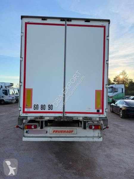Fruehauf Bâchée semi-trailer