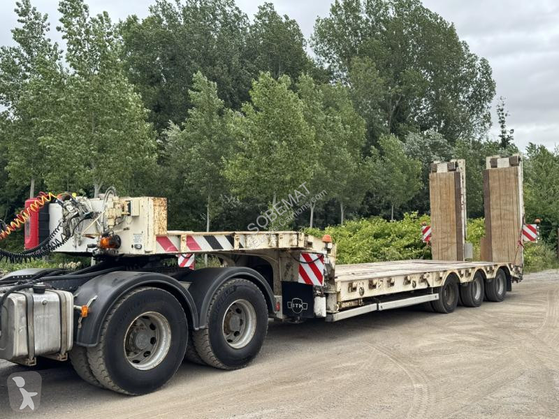 Превоз на строителна техника Kaiser  S5703F