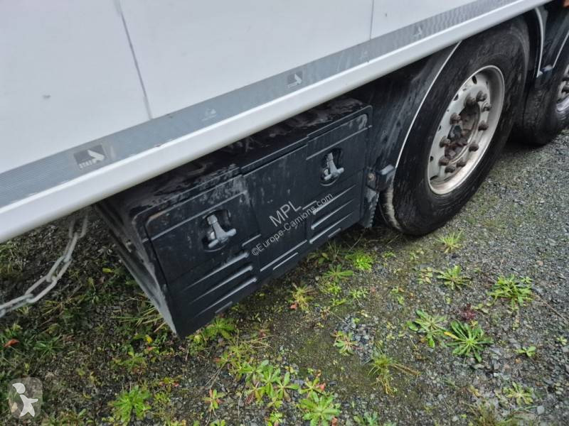Stas  semi-trailer
