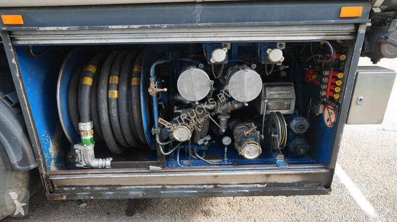 1 axle adr fuel tank trailer 24.000ltr...