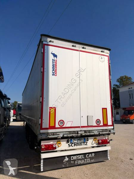 نصف مقطورة Schmitz Cargobull Centinato