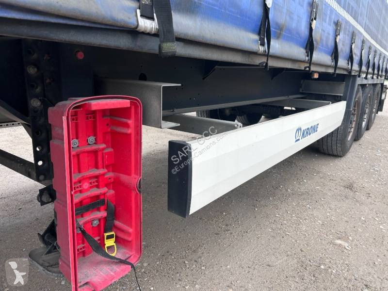 Krone FG-121-WR semi-trailer