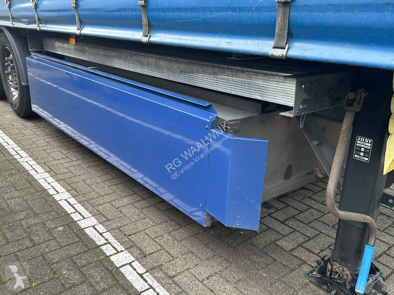 Schmitz Cargobull Schuifzeil semi-trailer