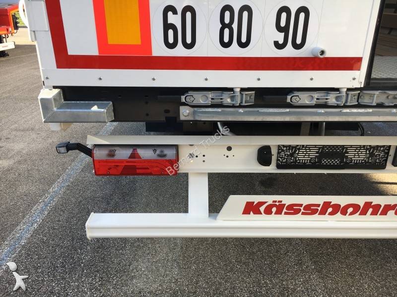 نصف مقطورة Kässbohrer TAUT PLANCHER BOIS DUR -...