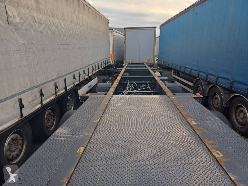 Semitrailer Fruehauf PORTE CONTAINER A LA LOCATION