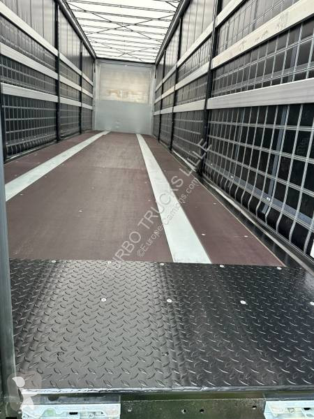 Semi remorque Kögel 3 essieux