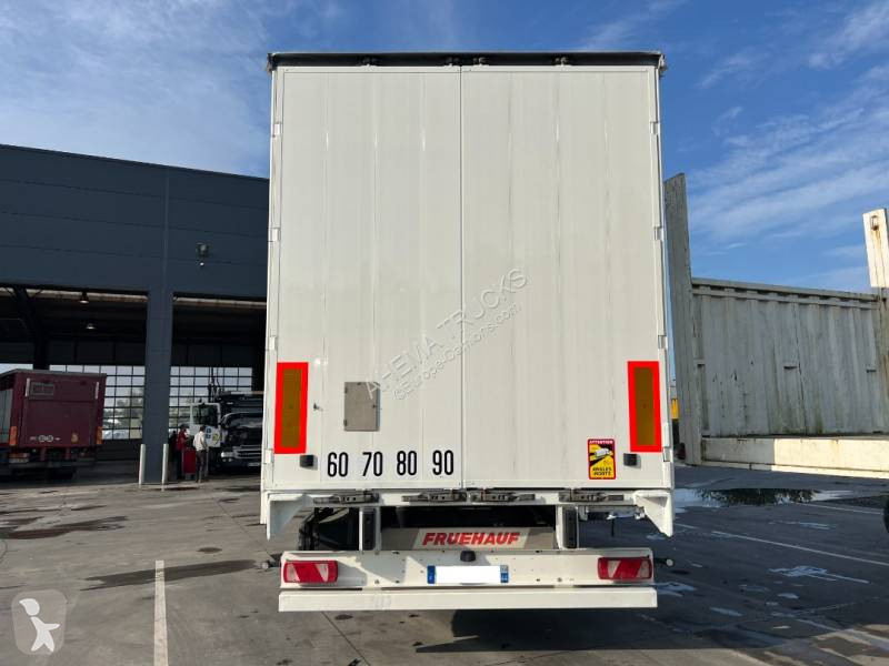 Semitrailer Fruehauf 3 essieux PLSC