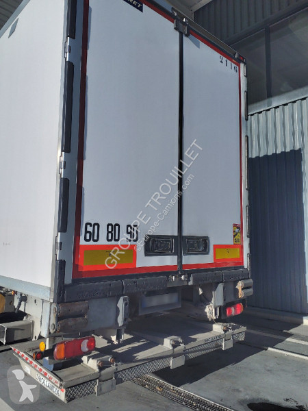 Semitrailer Trouillet FRIGO 38 TONNES HAYON...