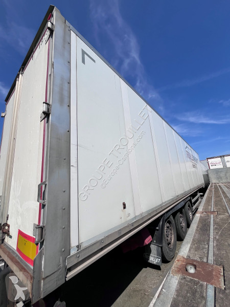 Semi reboque Trouillet 38 TONNES 2 PORTES AR...