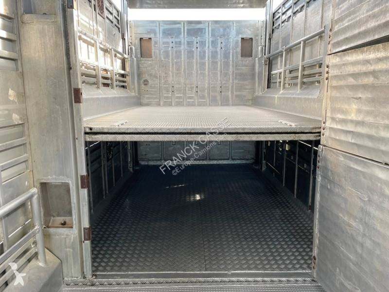 Semitrailer Pezzaioli 3 étages - 3 compartiments