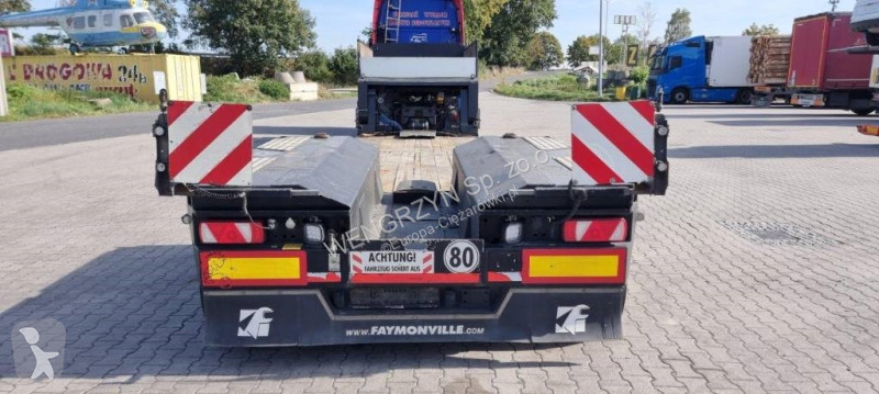 Semi reboque Faymonville Naczepa typu Tiefbett...