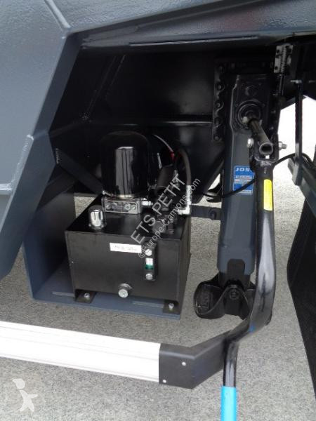 Semitrailer Castera  Porte Engin 3 essieux