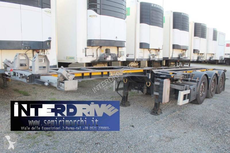 Semitrailer Serin semirimorchi portacontainer...