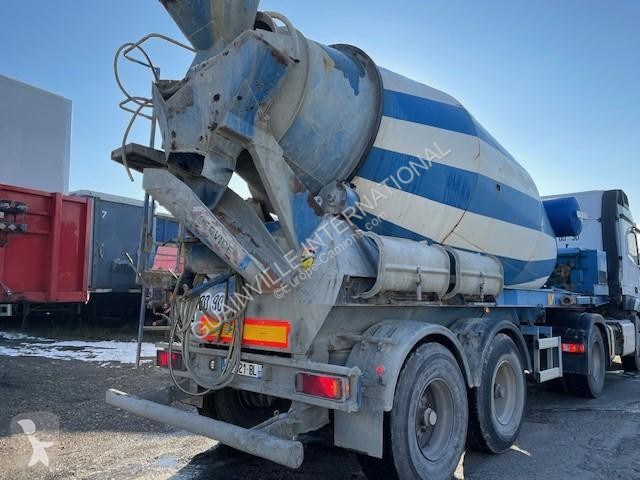 Semitrailer Müller-Mitteltal