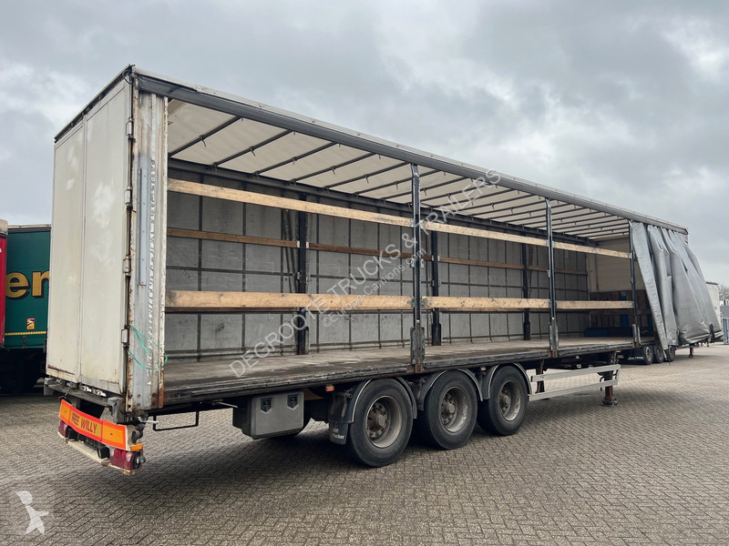 Semitrailer Kässbohrer Tautliner