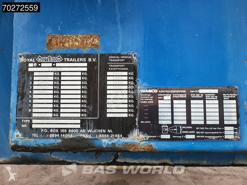 Semitrailer Nooteboom BAZ-66 4xLenkachse...