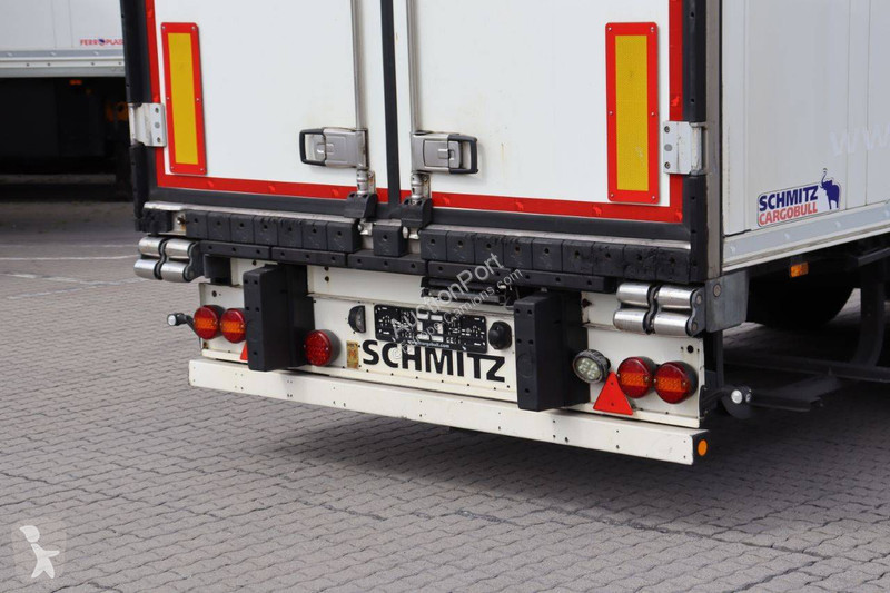 Semirremolque Schmitz Cargobull SCB*S3B