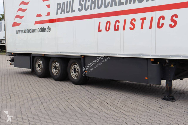 Semirremolque Schmitz Cargobull SCB*S3B