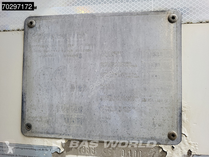 Semi remorque  39000L Liftachse Cement