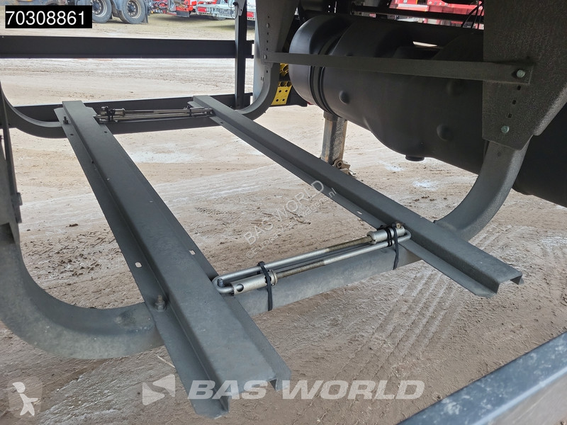 نصف مقطورة Schmitz Cargobull NKS*SCB*S3B Tail lift