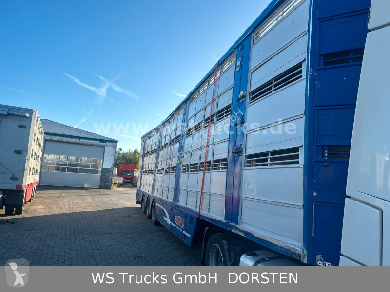 Semitrailer  Finkl  3 Stock Hubdach Typ 2...