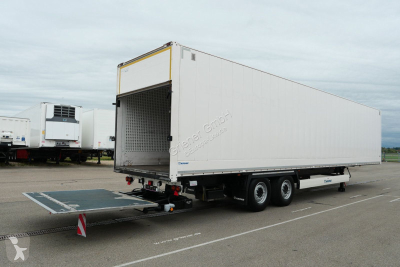 Semirremolque Krone SZK 18/ LBW 2500 kg / TEXIL...
