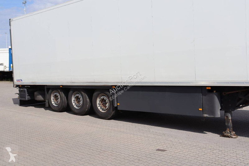 Semirremolque Schmitz Cargobull SCB*S3B