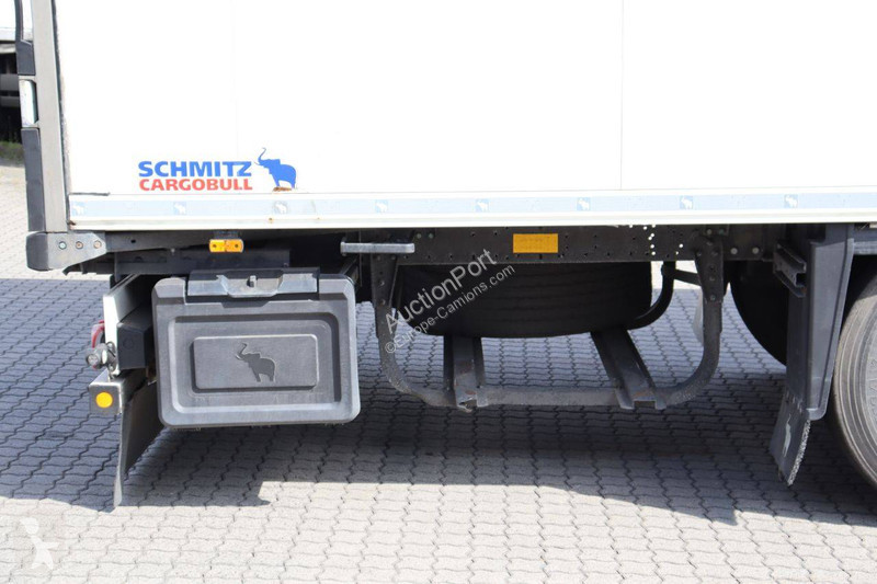 Semirremolque Schmitz Cargobull SCB*S3B