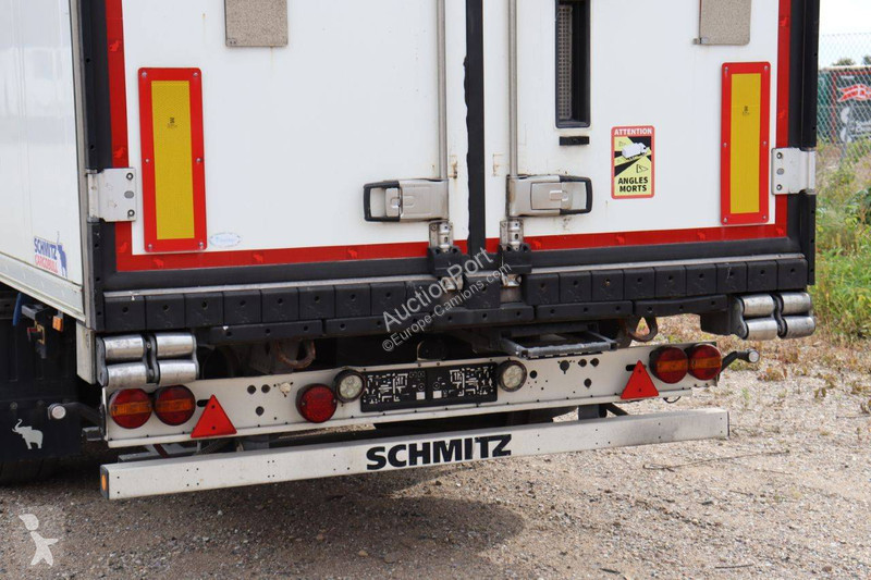 Semirimorchio Schmitz Cargobull SCB*S3B