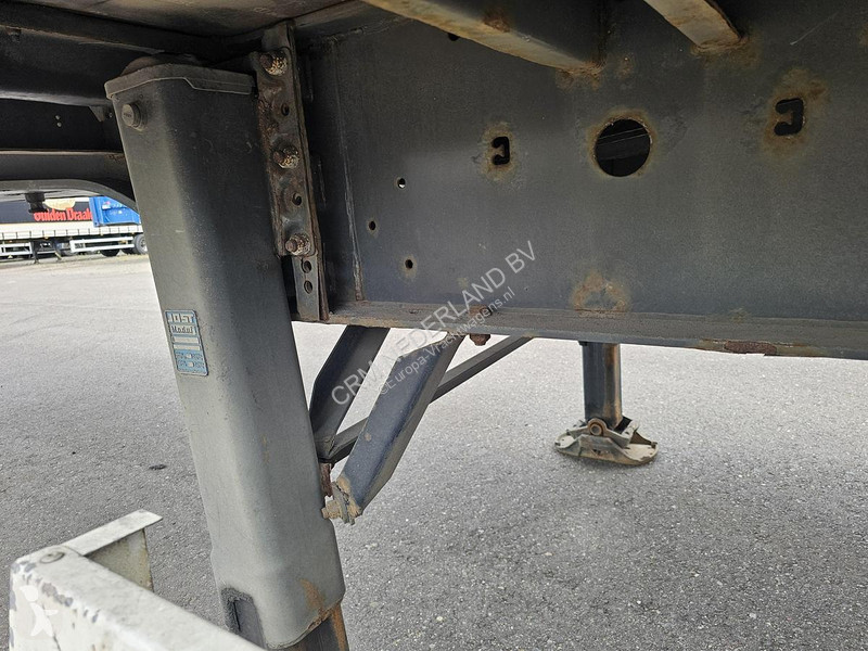 Semitrailer Krone 27 | SAF DISC | NICE CHASSIS .