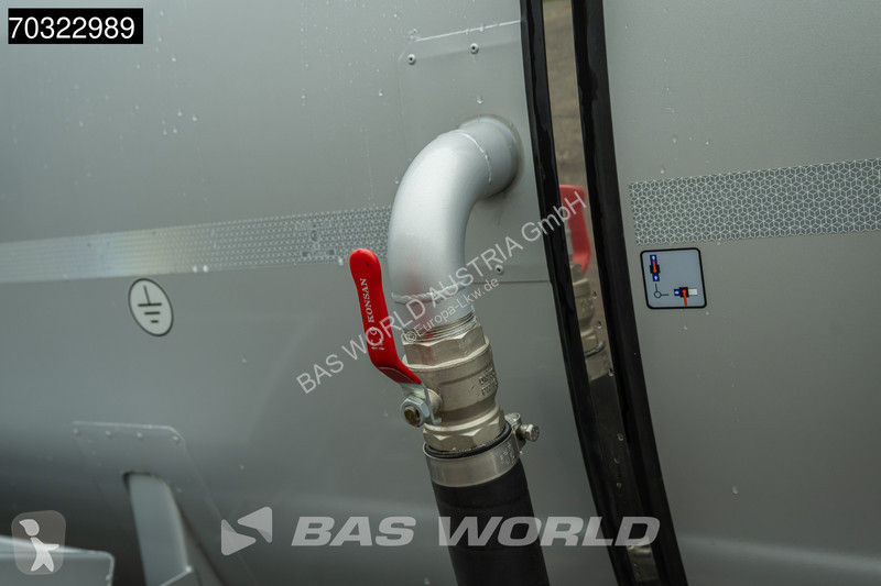 Semitrailer Kässbohrer STS 3 axles NEW! 32.000L...