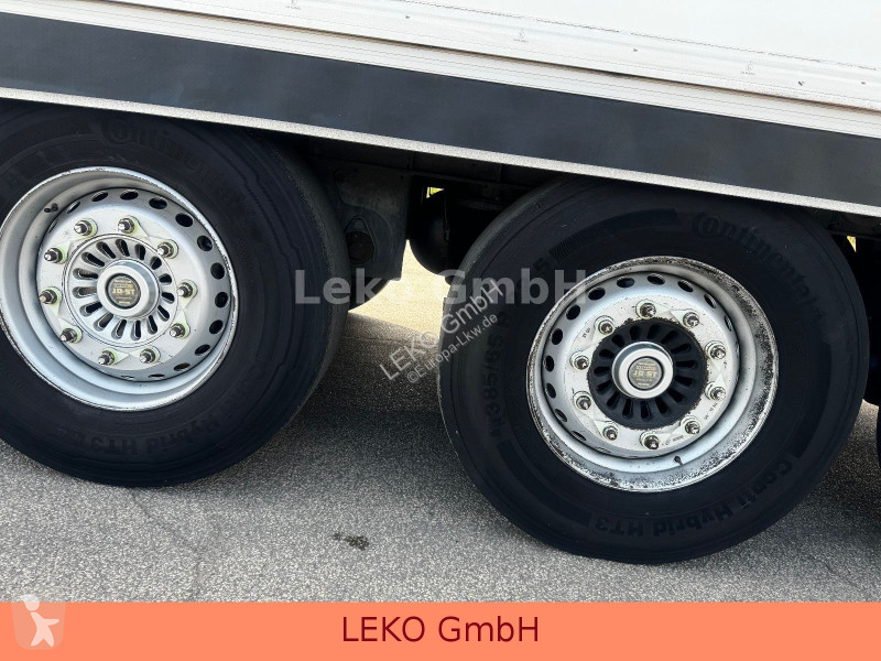 Semirimorchio Fruehauf Standort Budapest