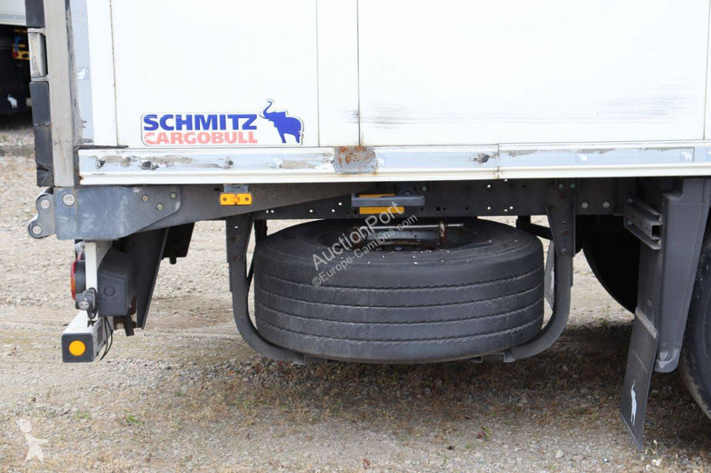 Semirremolque Schmitz Cargobull SCB*S3B