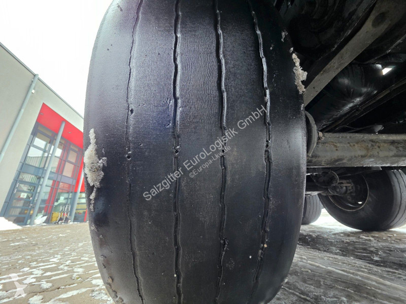 نصف مقطورة Feldbinder KIP 52/7000/A/2 / ADR AT...