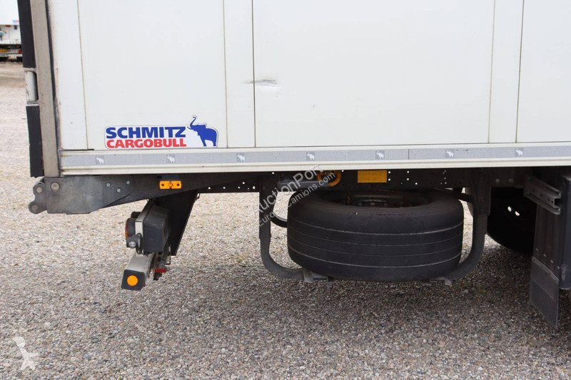 Semirremolque Schmitz Cargobull SCB*S3B