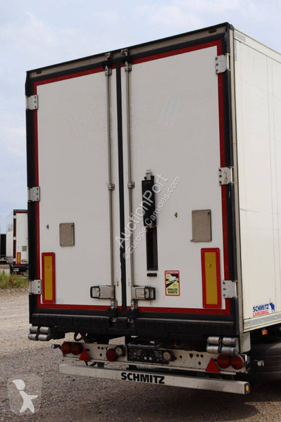 Semirimorchio Schmitz Cargobull SCB*S3B