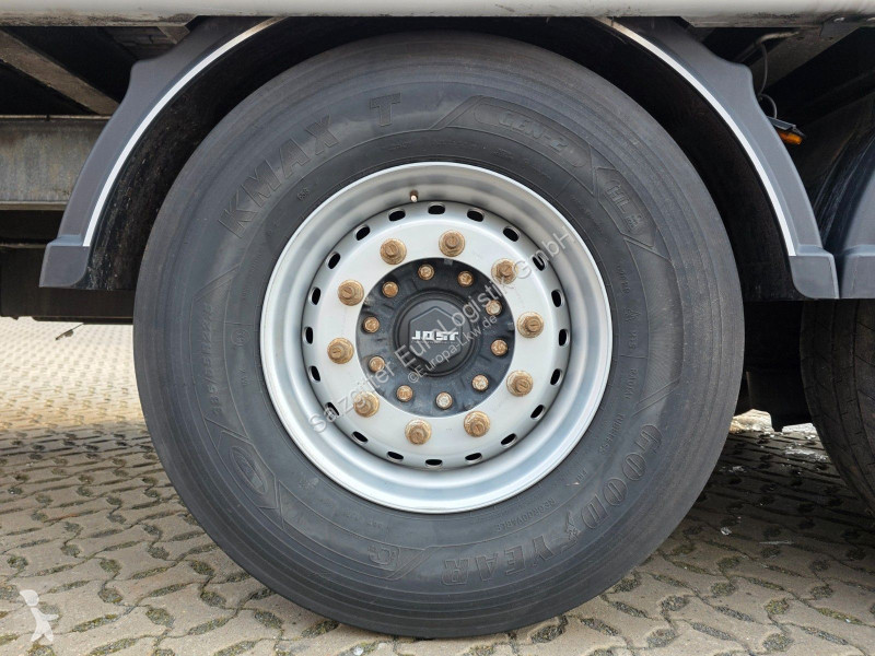 نصف مقطورة Stas S3000ZX