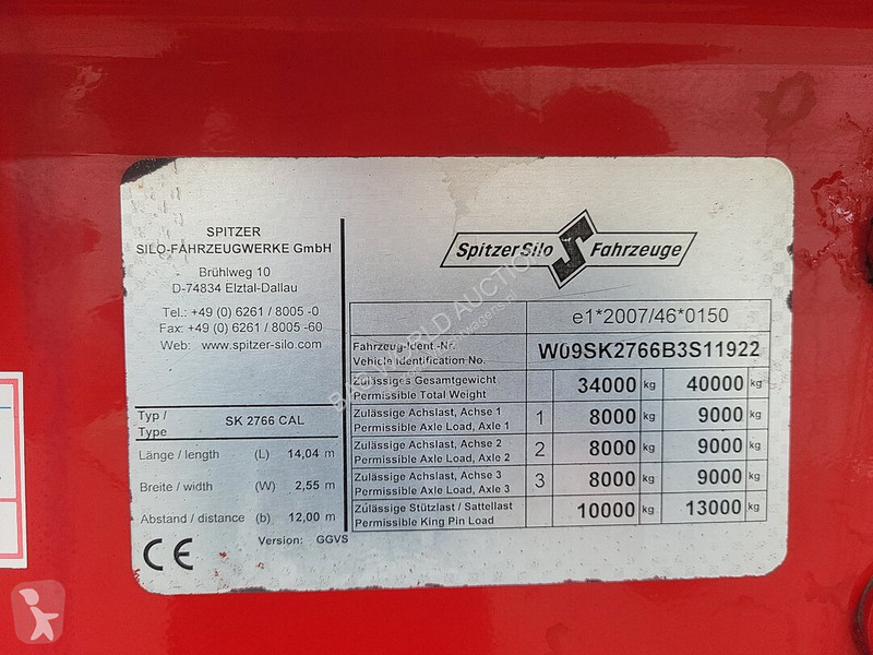 Semirremolque Spitzer SK 2766 CAL