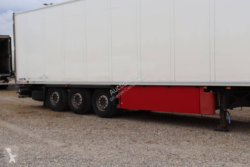 Semirremolque Schmitz Cargobull SCB*S3B