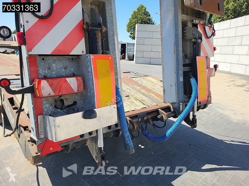 نصف مقطورة Fliegl SDS 550T 3 axles Steering...