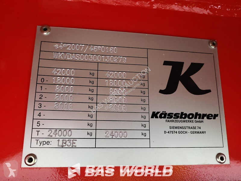 Semirremolque Kässbohrer LB3E