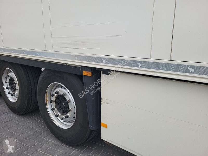 Semiremorca Schmitz Cargobull SCB*S3B
