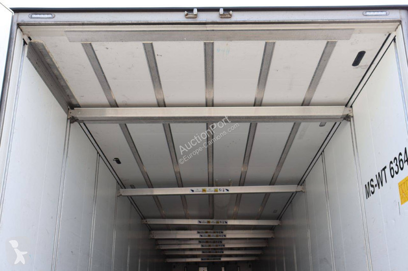Semirimorchio Schmitz Cargobull SCB*S3B