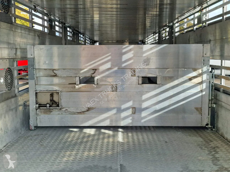 Náves Pezzaioli New 3 stock livestock trailer...