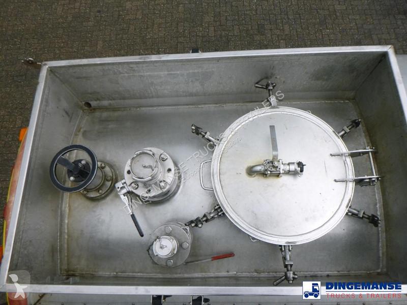 Oplegger Magyar Chemical tank inox L4BH 32.5 m3...
