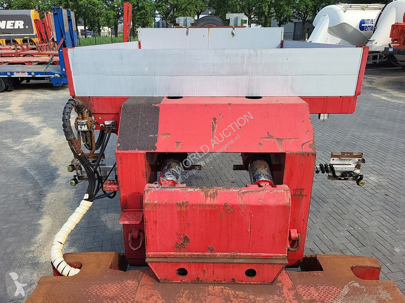 Полуприцеп Doll T4H-0S3