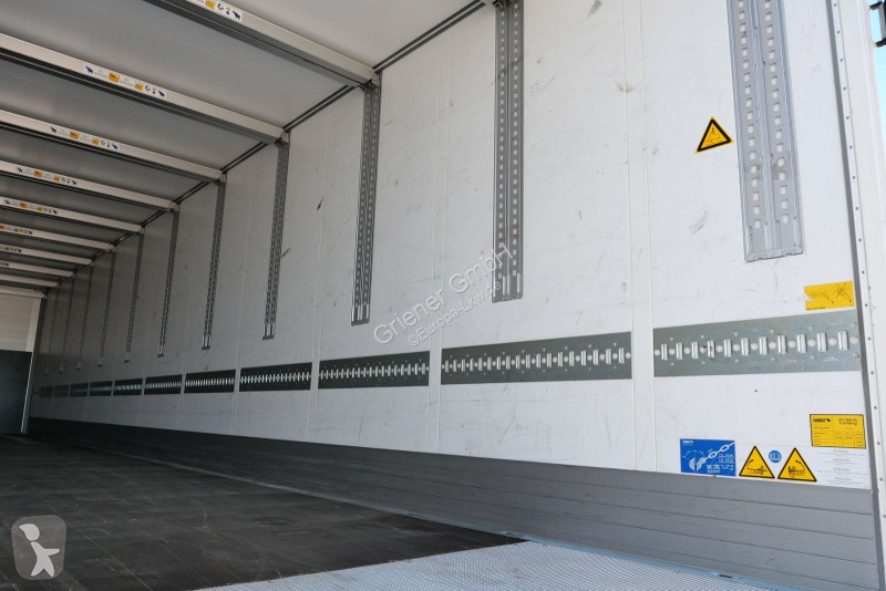 Schmitz Cargobull 24/ ZURRLEISTE / DOPPELSTOCK...