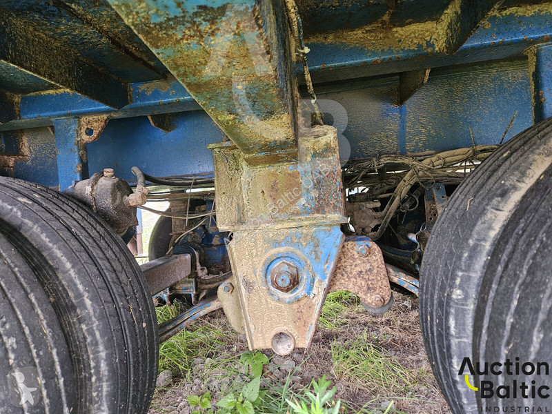 Stokota 3SC43 semi-trailer